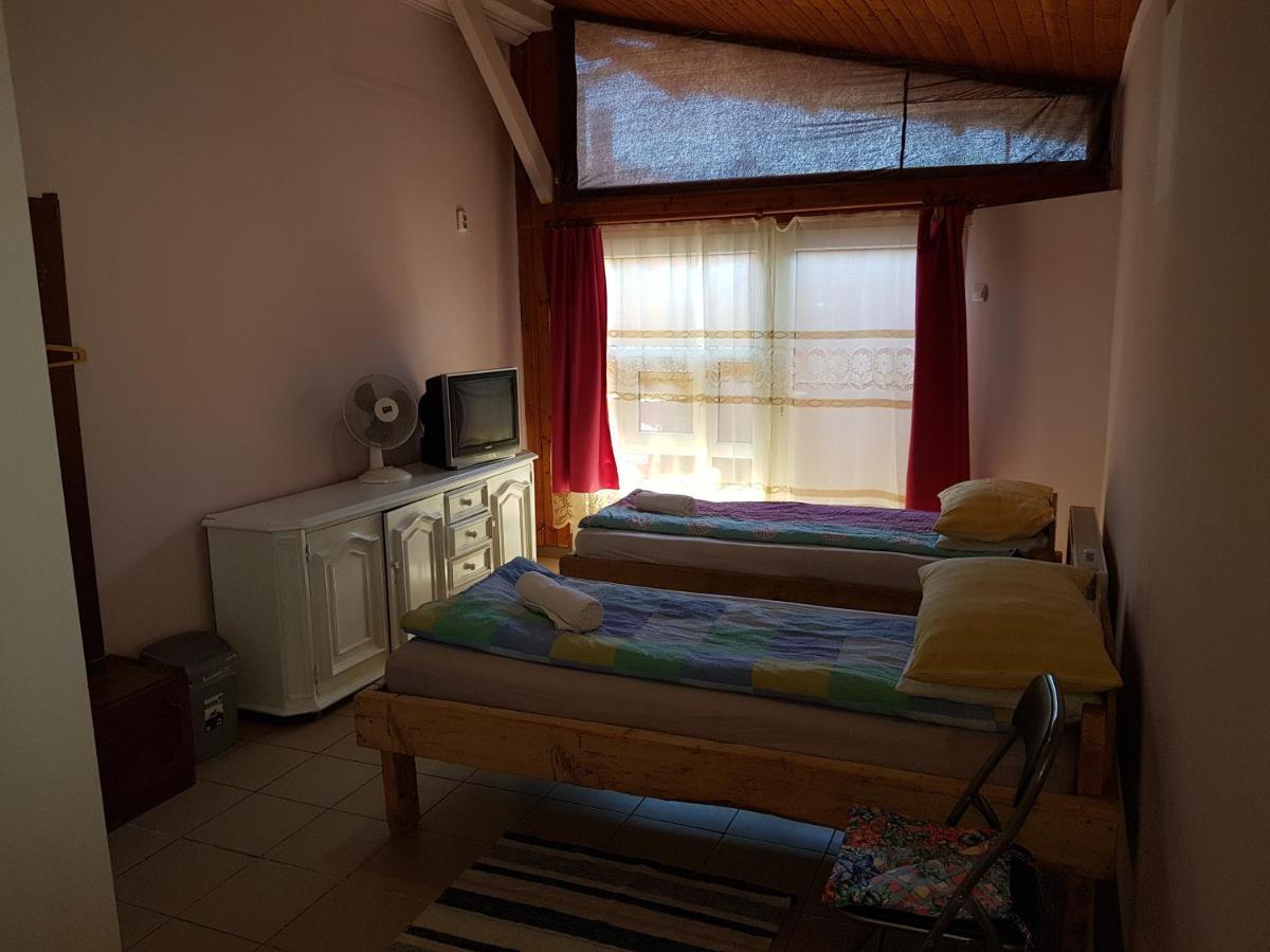 Hompot Accommodation Deva Luaran gambar